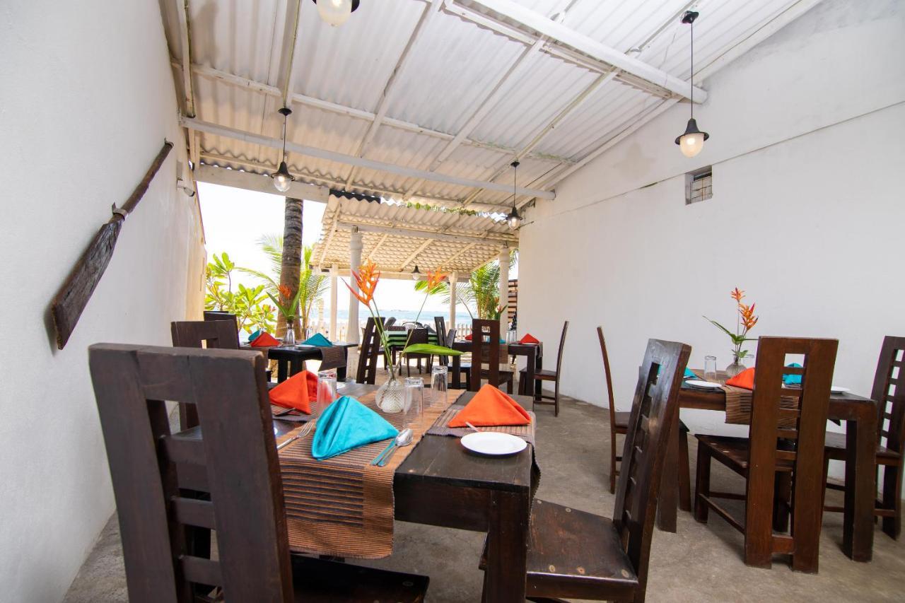 Happy Beach Villa Resort Unawatuna Dış mekan fotoğraf