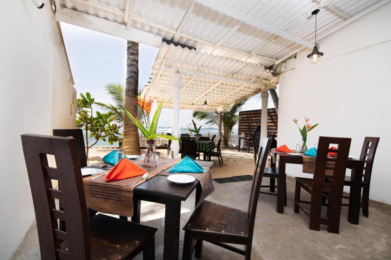 Happy Beach Villa Resort Unawatuna Dış mekan fotoğraf